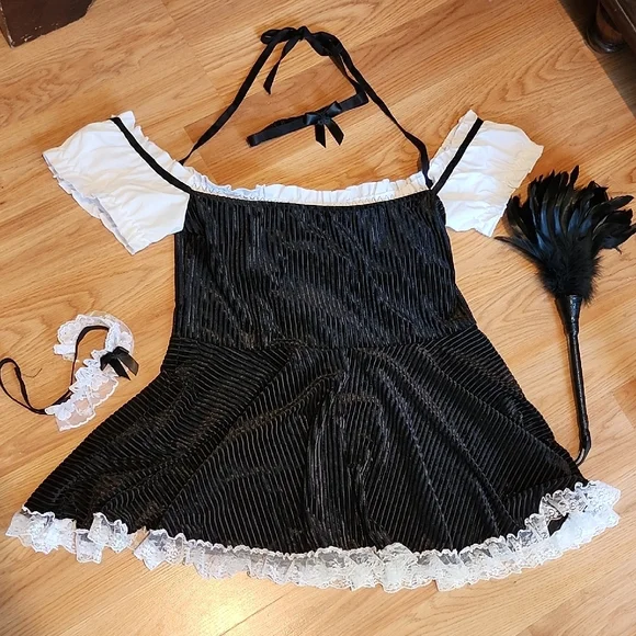 LoveHoney Black/White Maid Costume Dress - Picture 8 of 14